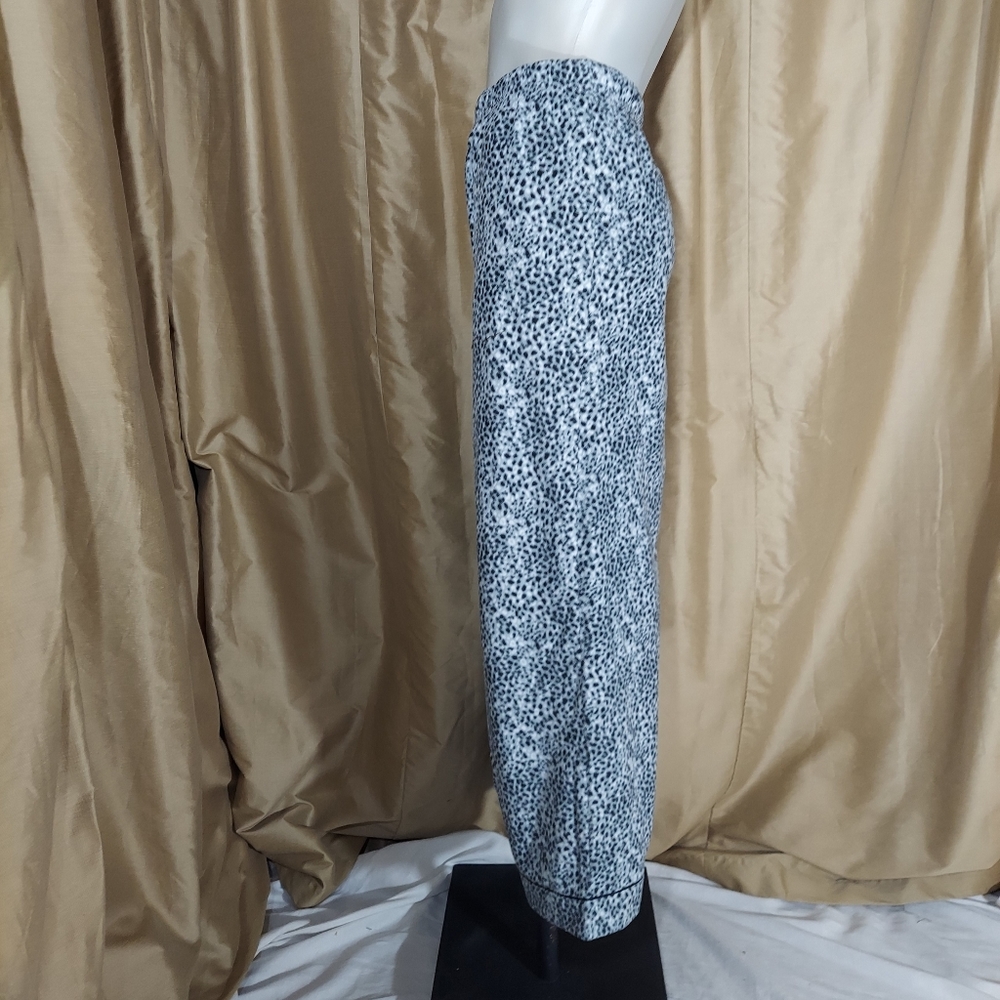 SOLD🚫🚫🚫Anne Klein gray sleep pants - Picture 3 of 10